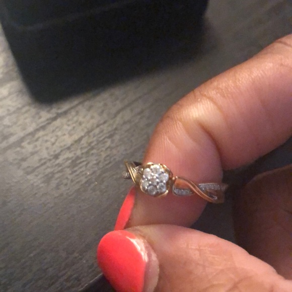Diamond ring - Picture 3 of 3